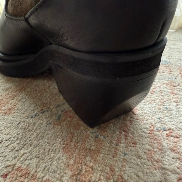 New boots Argentinian  leather and suede. Never worn. - Picture 4 of 4